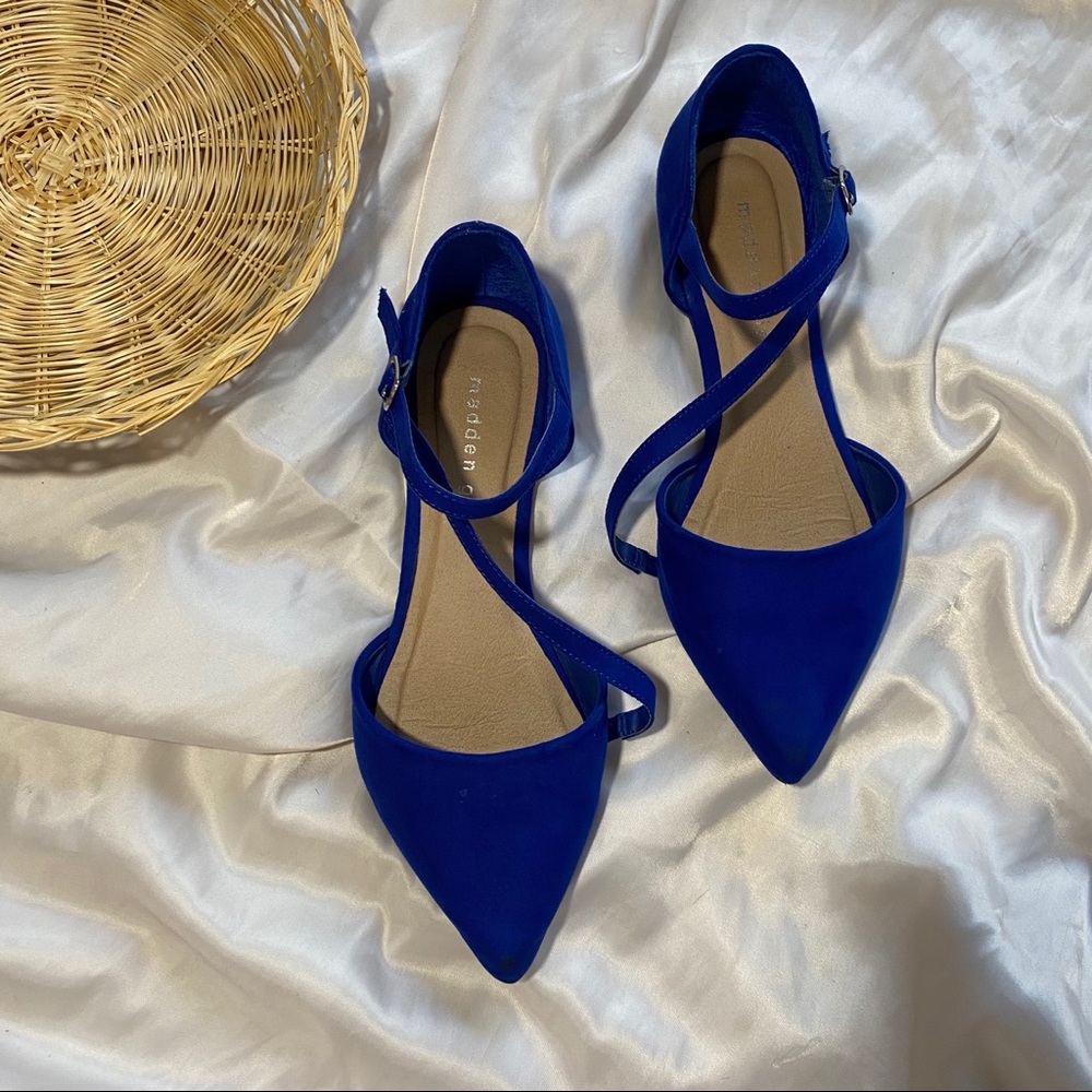 Madden girl blue pointed toe flats